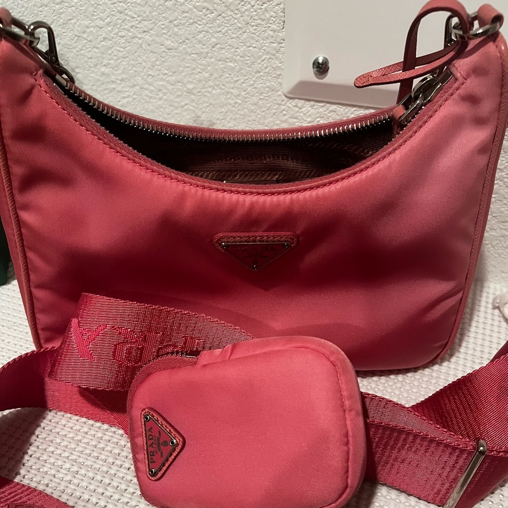 Prada re- edition bag - Picture 4 of 6